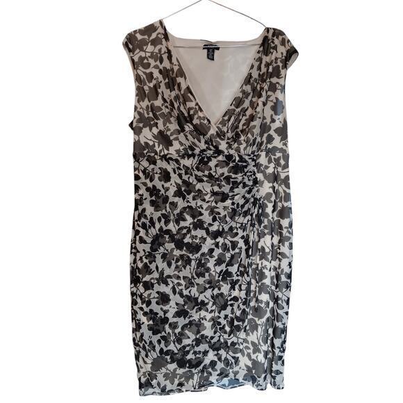 ALFANI Ruched‎ Faux Wrap Dress Floral Plus Size 18W Black Off White V-Neck - Picture 1 of 10